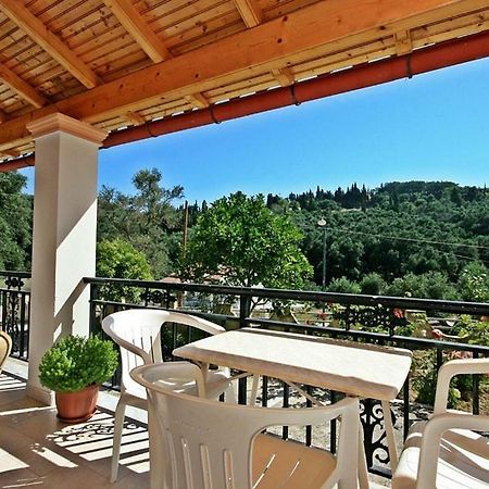 Lemonia Apartment Afión Dış mekan fotoğraf