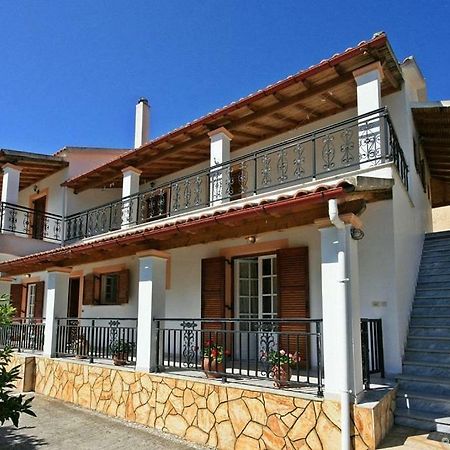 Lemonia Apartment Afión Dış mekan fotoğraf