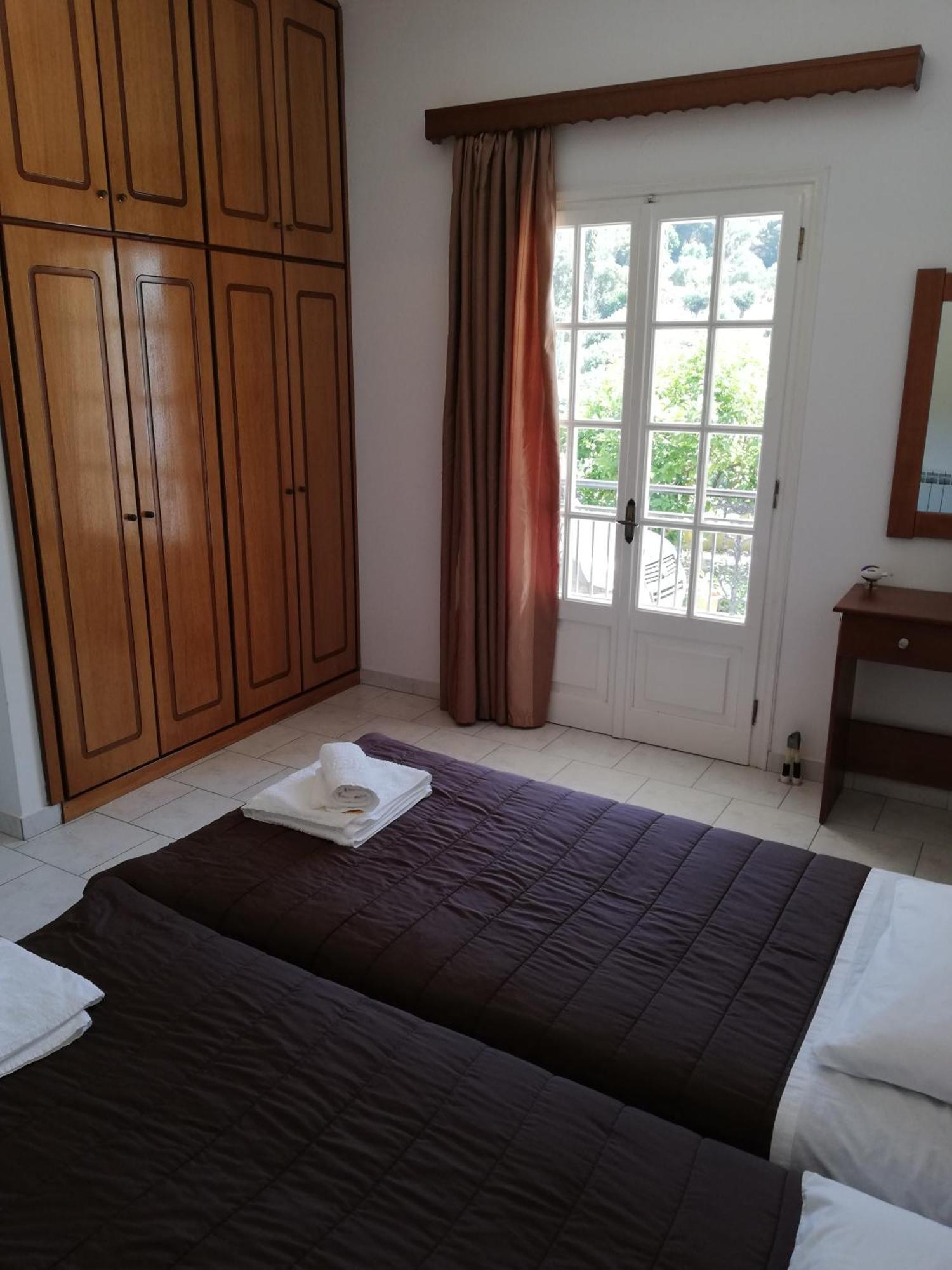 Lemonia Apartment Afión Dış mekan fotoğraf